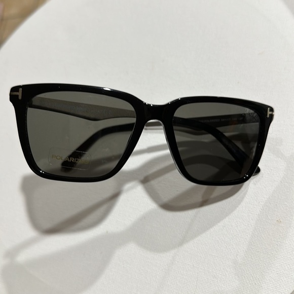 Tom Ford Polarized Anti Reflective Square Garrett 54mm Sunglasses NEW - Picture 8 of 14